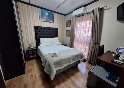 @7A Jameson Guesthouse in Kimberley - Room 4_Chicago (2)